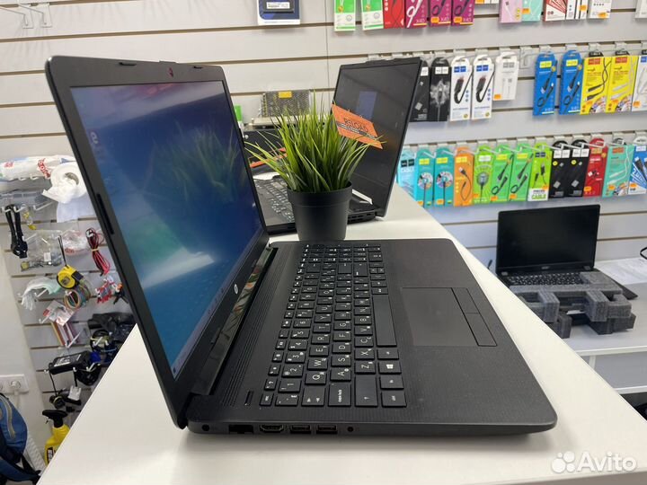 Ноутбук HP 15-db0382