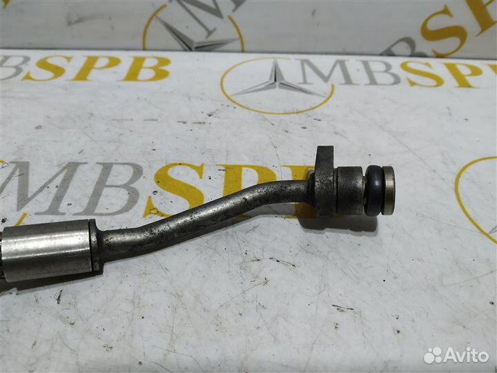 Трубка масляная правая Mercedes S-Class W221 M278