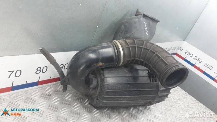 Корпус воздушного фильтра iveco Daily 3 2001