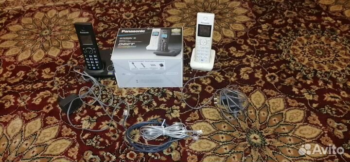 Беспроводной домашний телефон