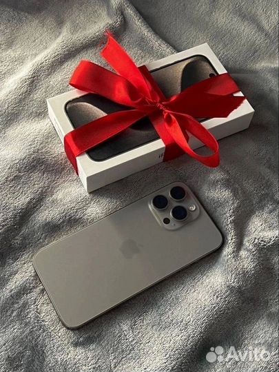 iPhone 15 Pro Max, 256 ГБ