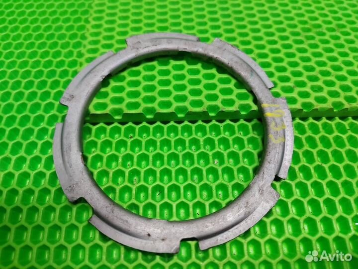 Гайка бензонасоса Volkswagen Touareg NF 7P5 R-line