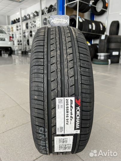 Yokohama BluEarth-ES ES32 205/55 R16