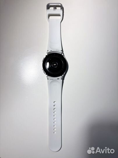 Samsung Умные часы Galaxy Watch 4, 40mm, белые