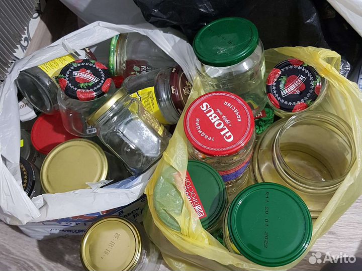 Банка стеклянная