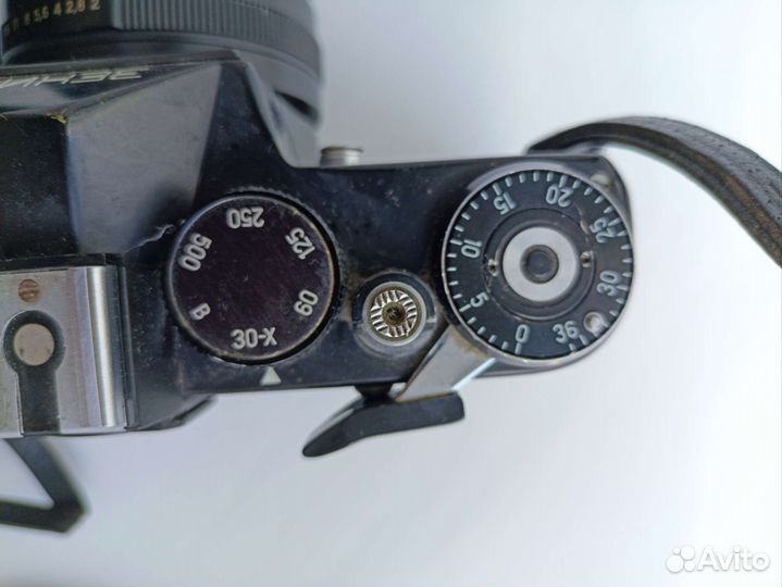 Фотоаппарат Зенит 11, объектив Гелиос 44м 2/58