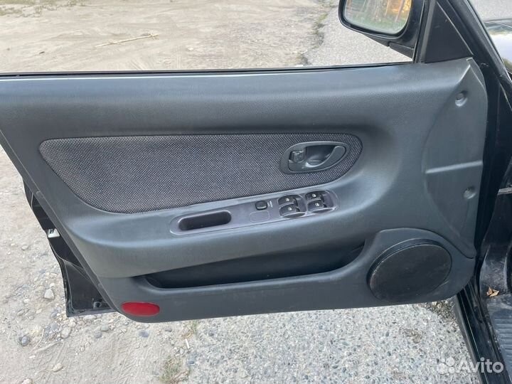 Дверные обшивки Mitsubishi Galant 7