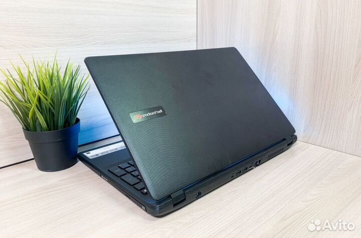 Ноутбук Packard Bell как новый