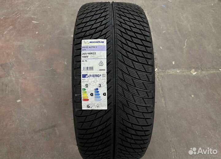 Michelin Pilot Alpin 5 SUV 265/40 R22 106V