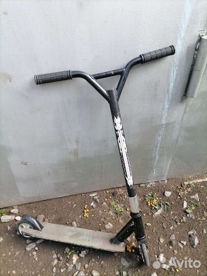 Трюковой самокат