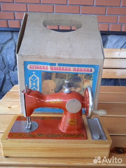 Швейная машинка СССР