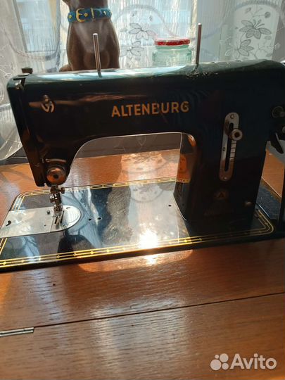 Швейная машинка