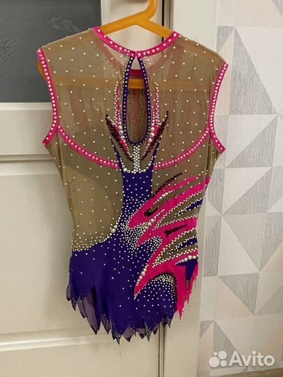 Продам купальник для художественной гимнастики