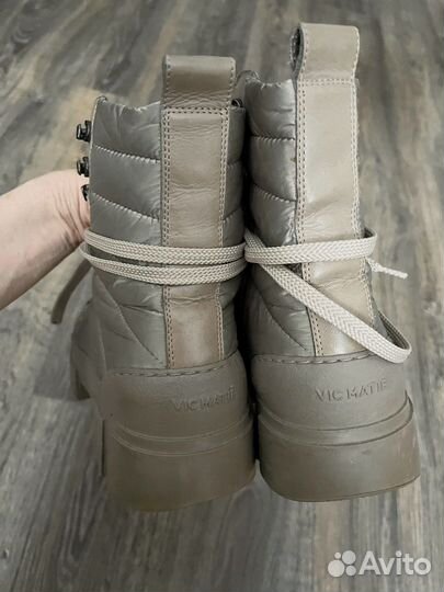 Ботинки женские 38