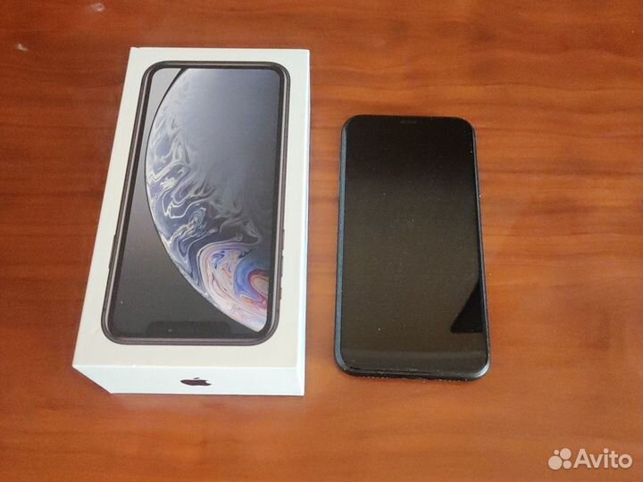 iPhone Xr, 64 ГБ