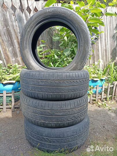 Hankook Optimo K406 235/55 R17 99V
