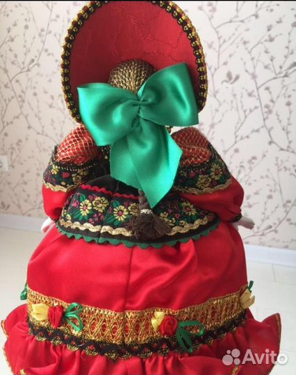 Кукла-грелка фарфоровая