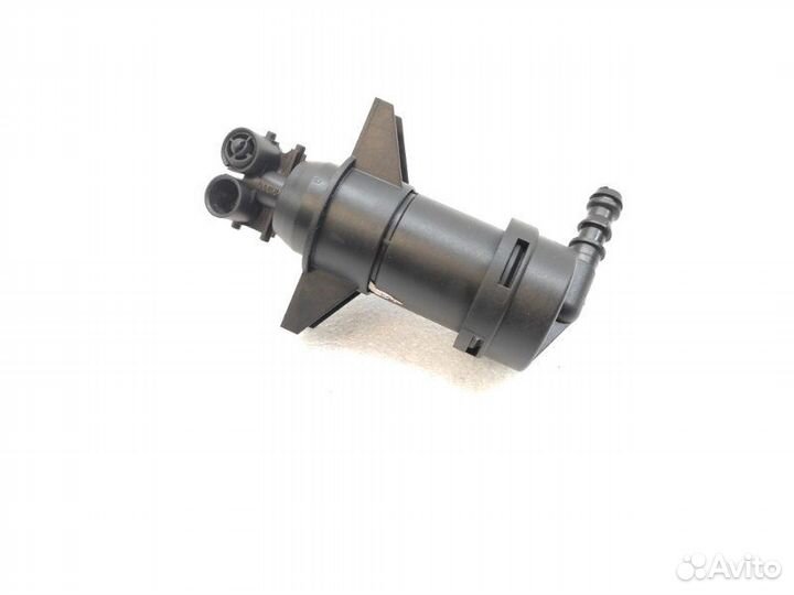 Форсунка омывателя фар передняя правая Audi A3 8P