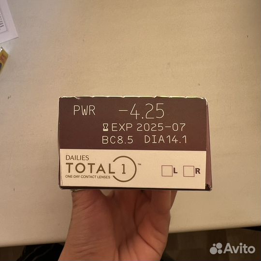 Линзы контактные Dailies Total 1 -4.25