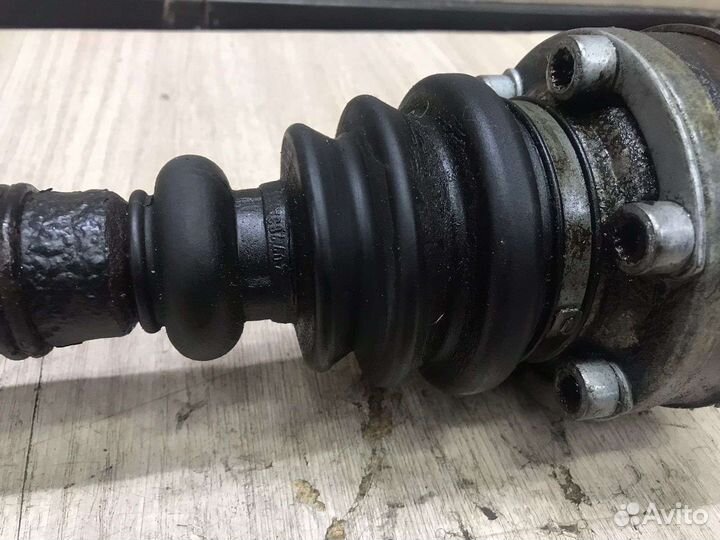 Привод передний правый audi 100 c4, 2.3 AAR