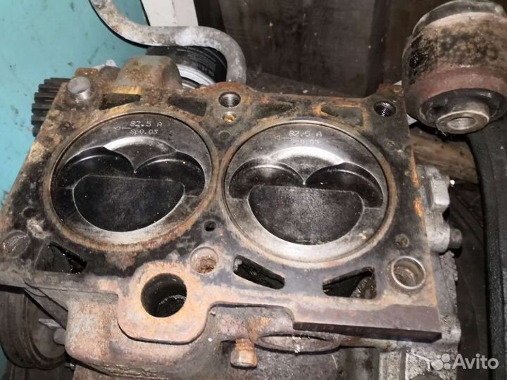 Двигатель для Ока