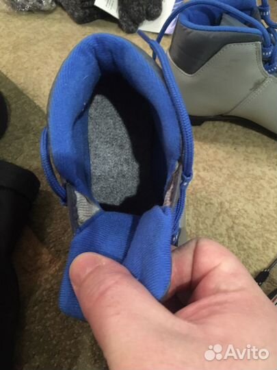 Лыжные ботинки