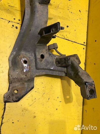 Подрамник Kia Spectra 2004-2011