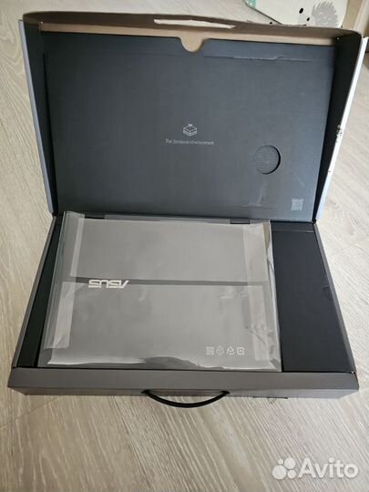 Asus Zenbook 14 Flip oled, i5 12500, 16/512