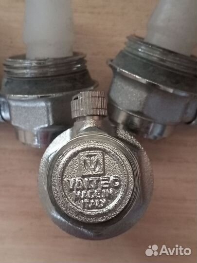 Воздухоотводчик