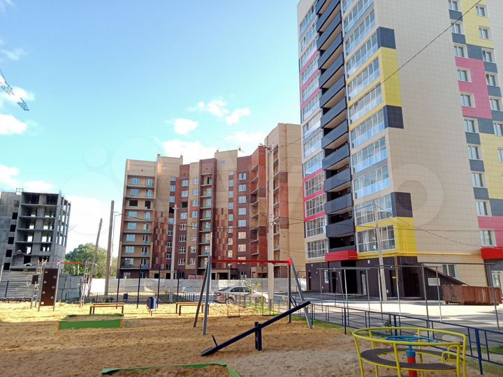 3-к. квартира, 108 м², 5/10 эт.