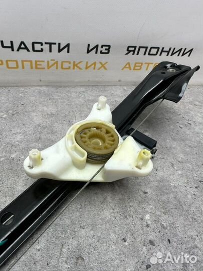 Стеклоподъемник задний левый Mercedes-Benz E250