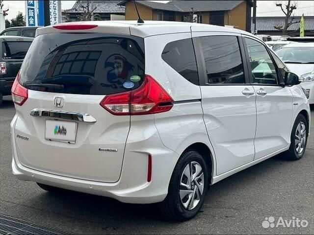 Honda Freed 1.5 AMT, 2020, 14 000 км