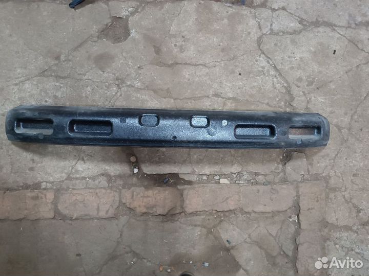 Наполнитель переднего бампера Chevrolet lanos 1.5
