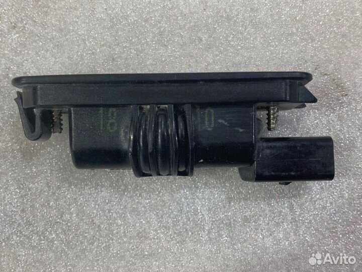 Фонарь подсветки номера Skoda Superb седан cdaa