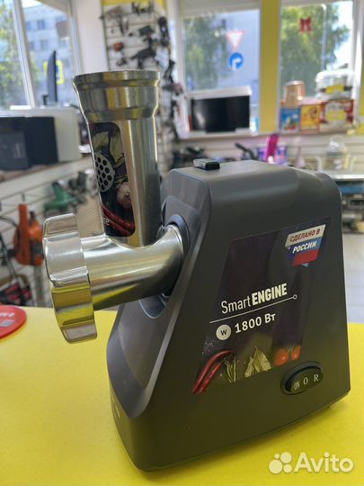 Мясорубка Polaris PMG 1852Rus(т22)