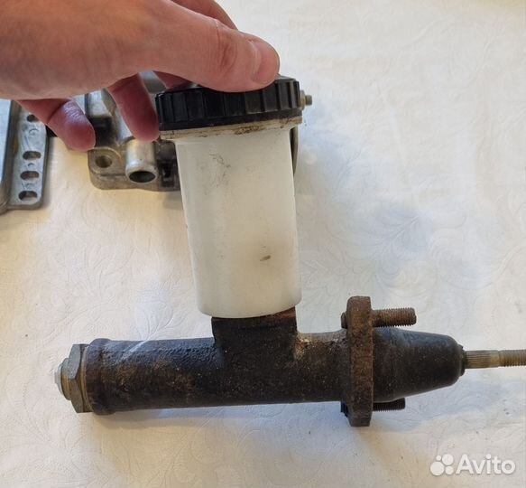 Главный Цилиндр сцепления газ