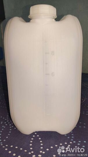 Канистра 10 литров под воду