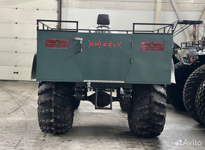 Вездеход переломка Grizzly (Снегоболотоход)