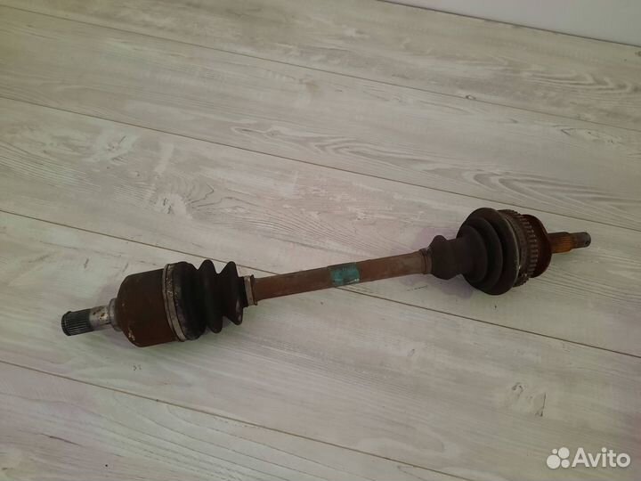 Привод передний левый Hyundai Santa Fe Classic