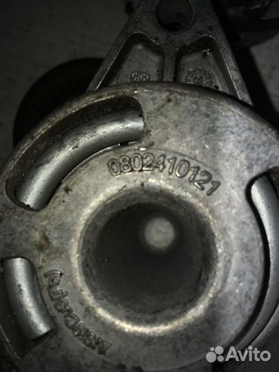 Ролик натяжной Renault Master 2.5DCI / 2.2dci