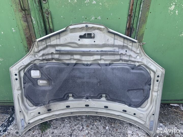 Капот Nissan Primera P12