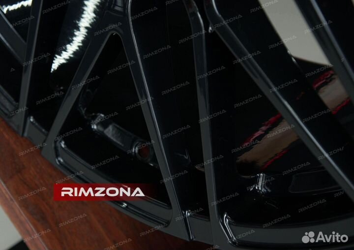 Кованые диски R22 818 style на BMW