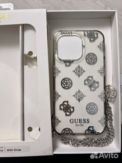 Чехол на iPhone 13 pro Guess