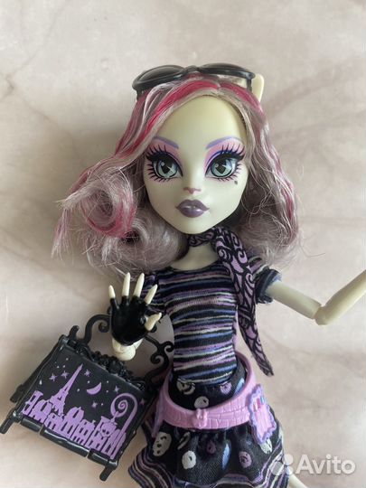 Монстер хай кетрин де мяу базовая