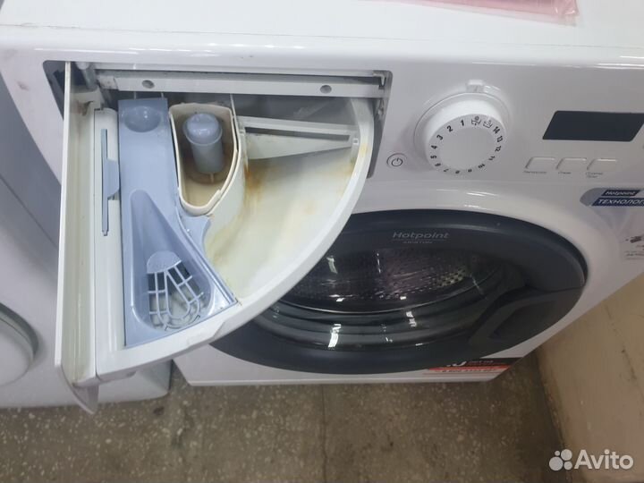 Стиральная машина Hotpoint Ariston 5кг/доставка