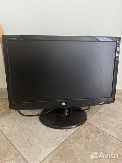 Монитор LG