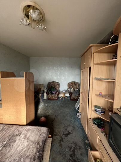 2-к. квартира, 54 м², 3/9 эт.