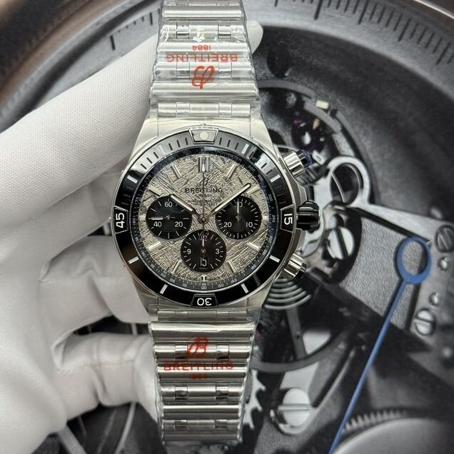 Breitling Chronomat B01 44 Meteorite Dial