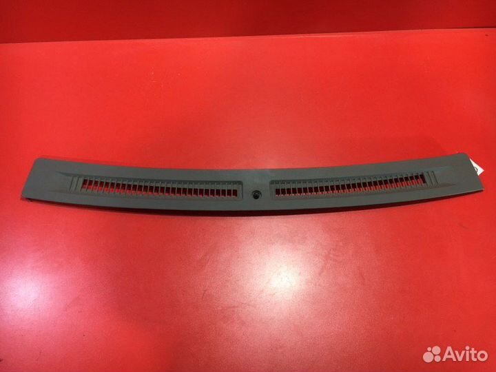 Накладка торпедо передняя Infiniti Qx56 JA60