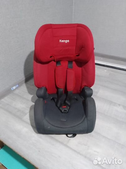 Автомобильное детское кресло от 9 до 18 кг